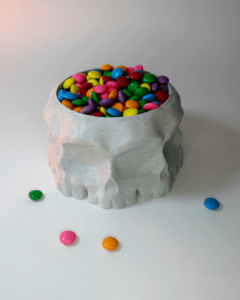 Skull Candy Holder